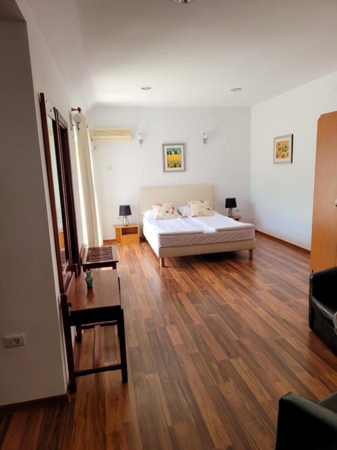 Pension Edelweiss Exterior photo
