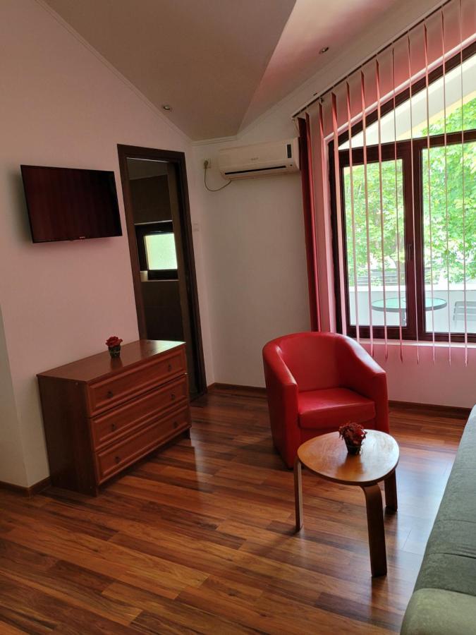 Pension Edelweiss Exterior photo